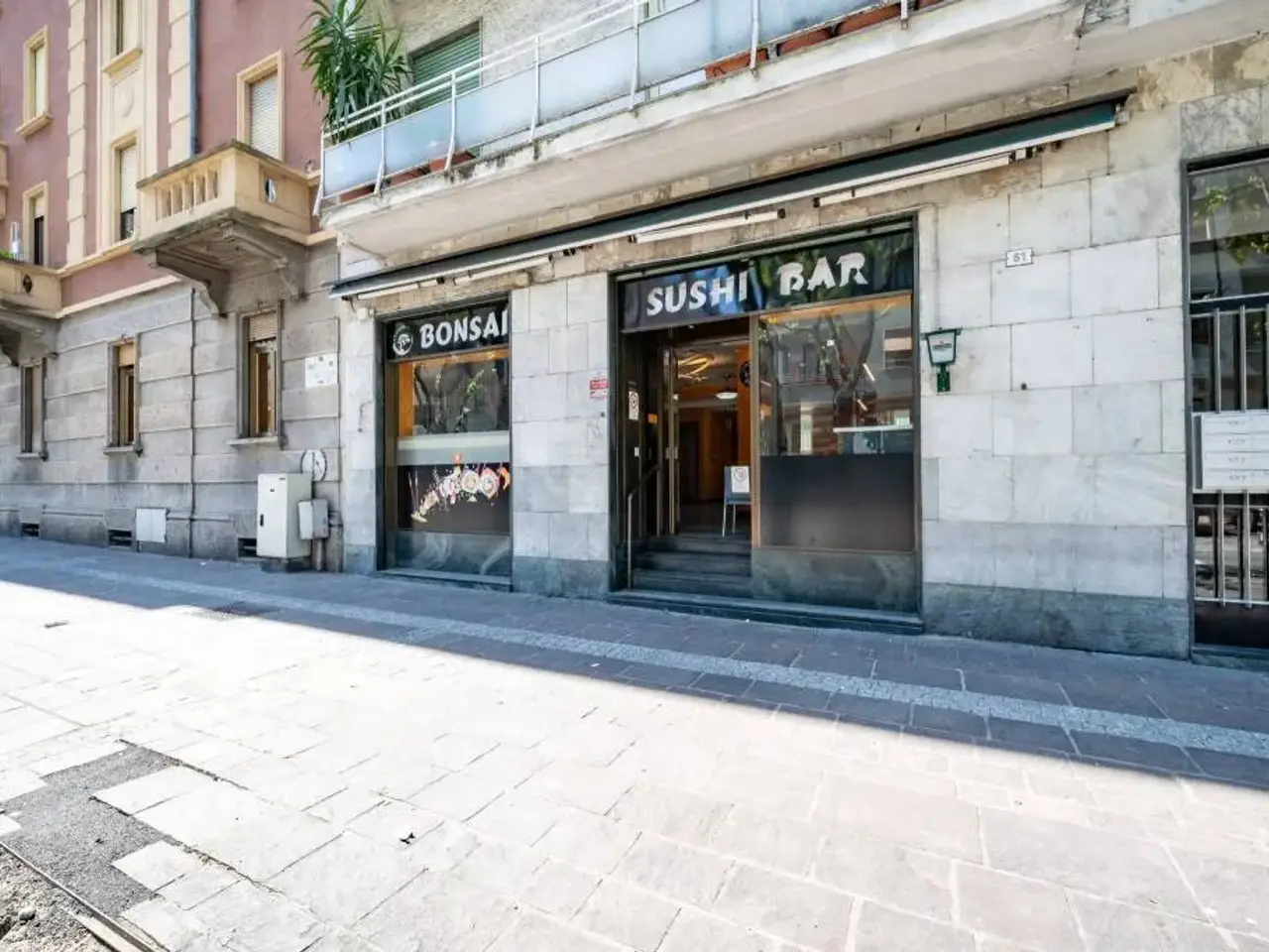 Negozio in Viale Filippo Turati, 23900 Lecco
, Lecco, {3} - Foto 1