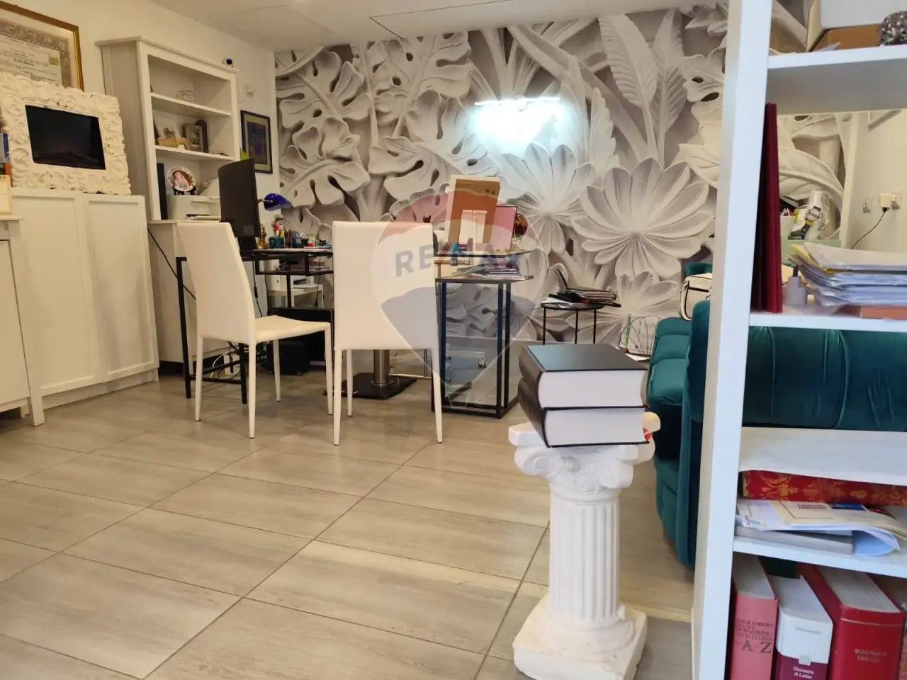 Negozio in Via Calefati 367/C, Bari, {3} - Foto 1