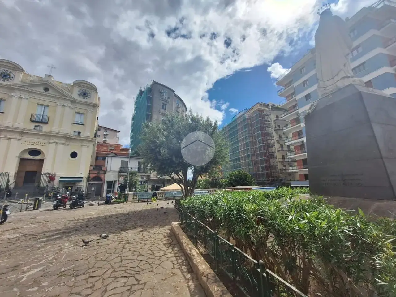 Negozio in Piazzetta Arenella 6, Napoli, {3} - Foto 2