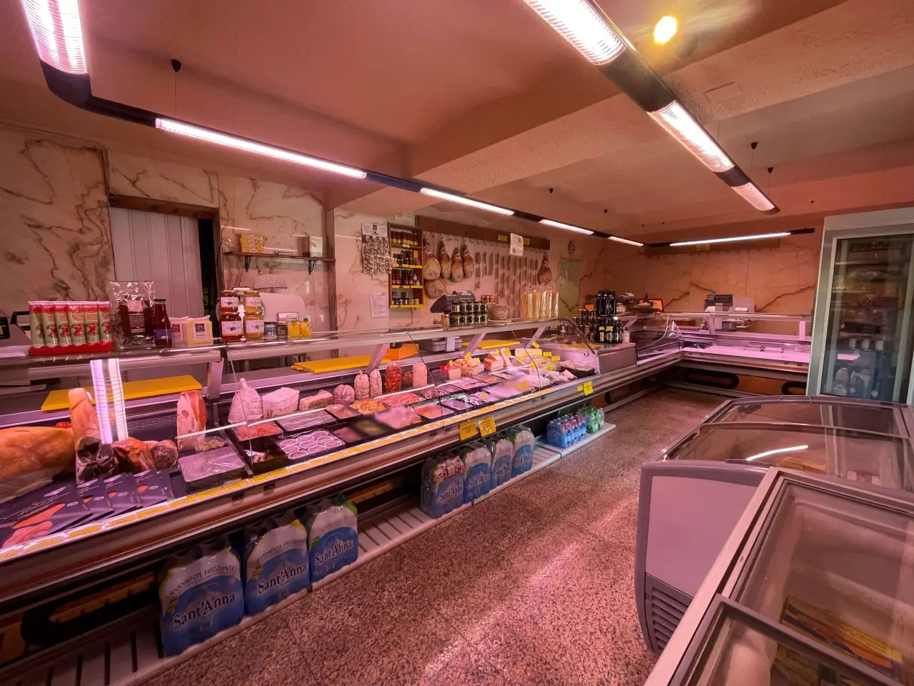 Minimarket in , Pinerolo, {3} - Foto 2