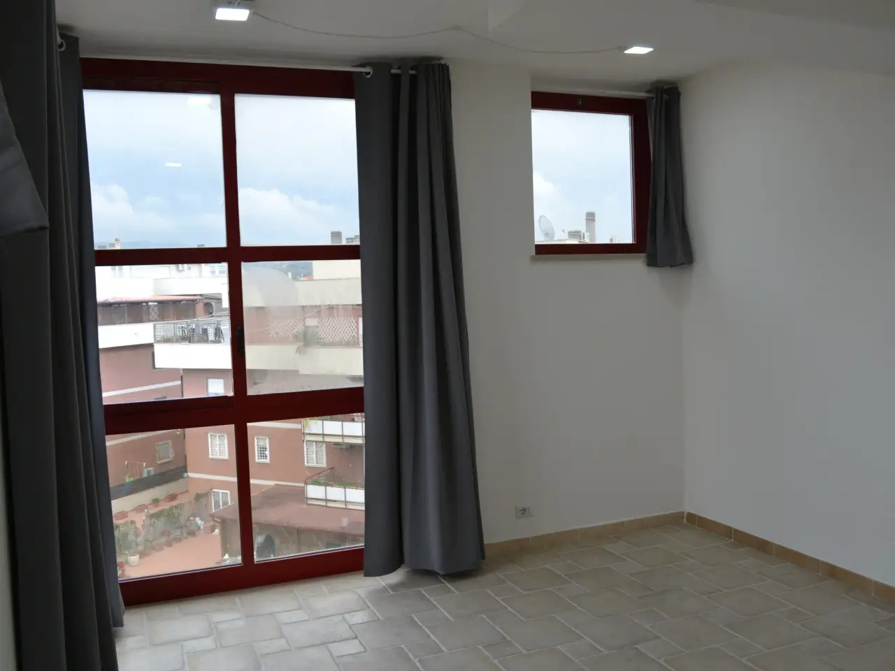 Ufficio in Via Palmiro Togliatti, Civitavecchia, {3} - Foto 2