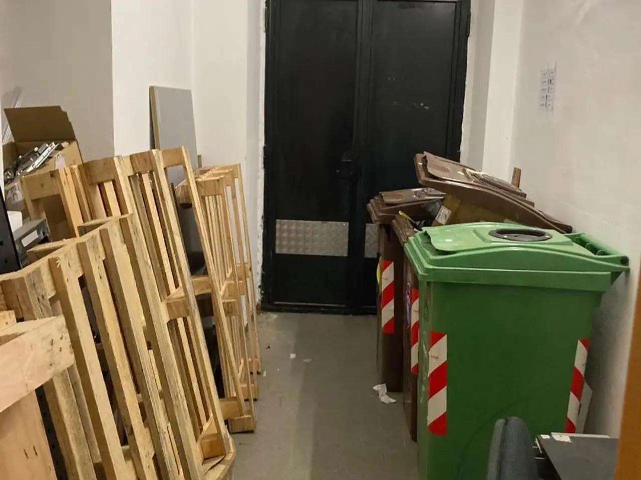 Ufficio in  Bari, Bari, {3} - Foto 1
