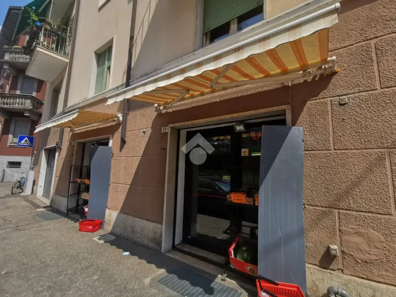 Negozio in Via Prato Santo 13, Verona, {3} - Foto 2