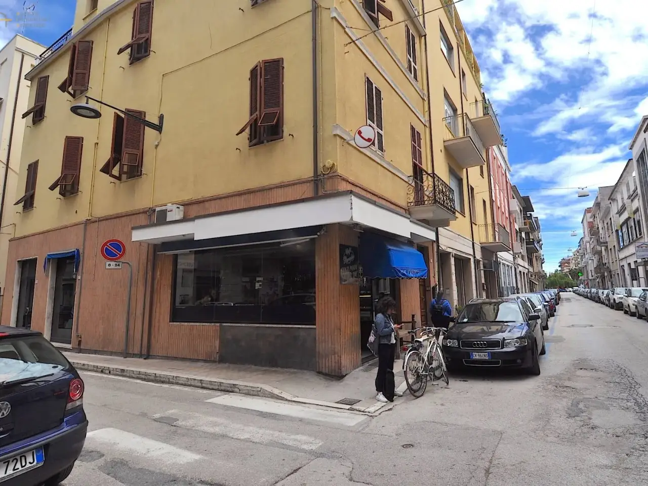 Esercizio commerciale in Via Risorgimento 25, San Benedetto Del Tronto, {3} - Foto 1