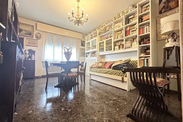 3-room flat in Via delle Cascine, Firenze - Photo 1