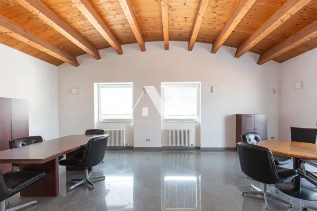 Shared office in Via Thomas Alva Edison 11, Verona - Photo 1