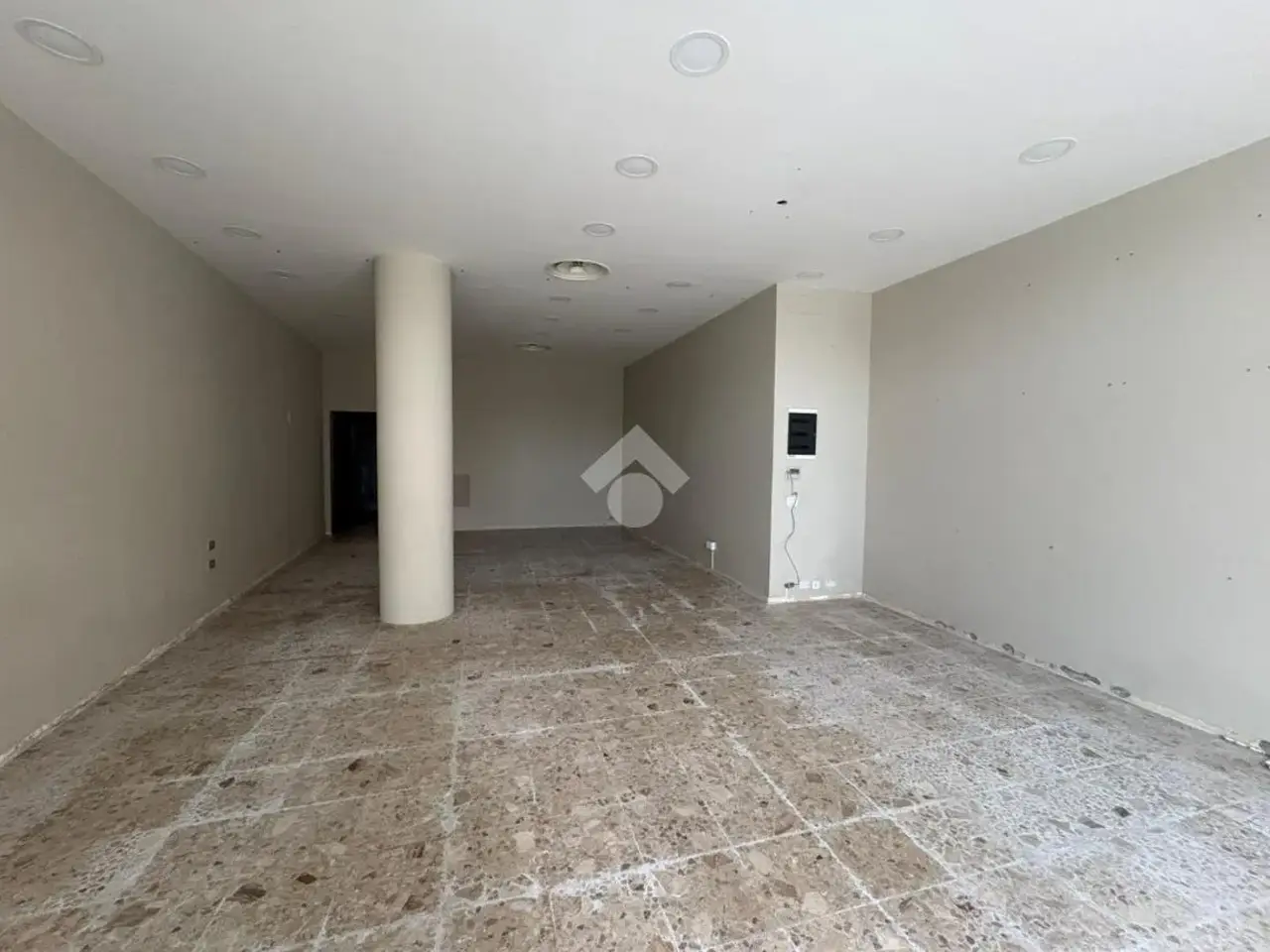 Negozio in Via Torre 39, Bellaria-Igea Marina, {3} - Foto 1