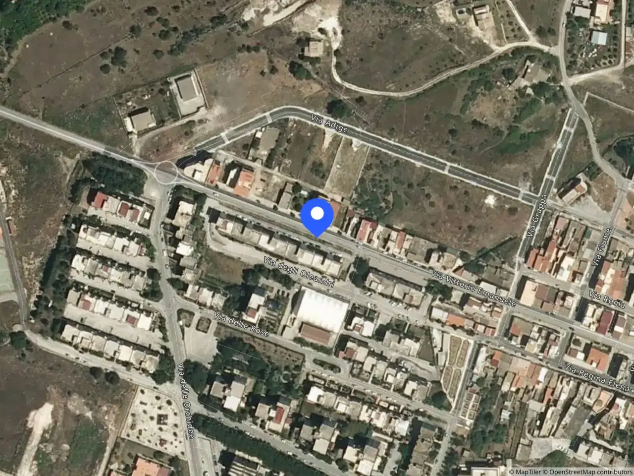 Garage in Frazione Villasmundo, Via degli Oleandri, Melilli, {3} - Foto 2