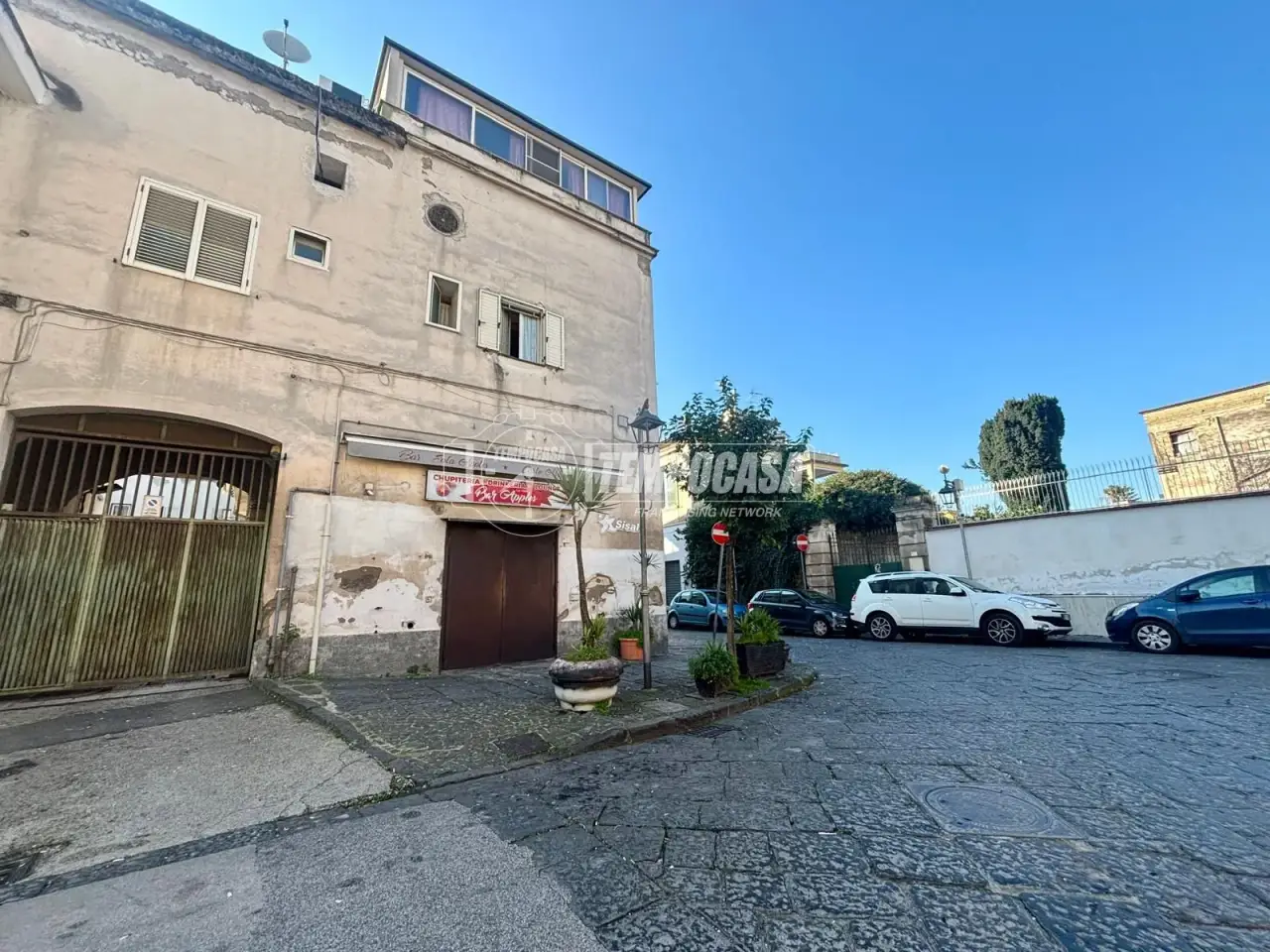 Negozio in , Pomigliano D'Arco, {3} - Foto 2