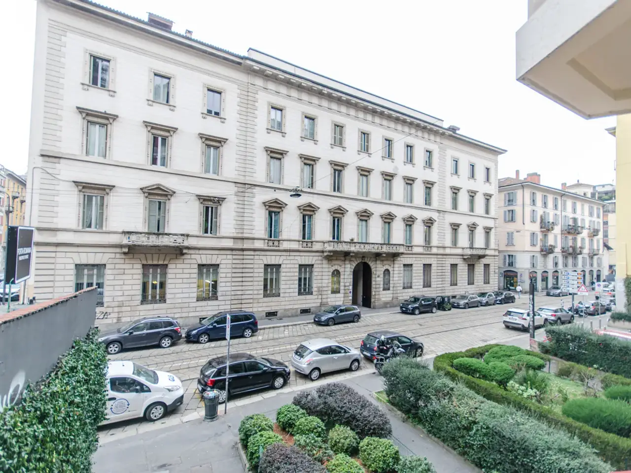 Ufficio in Corso di Porta Romana 117, Milano, {3} - Foto 1
