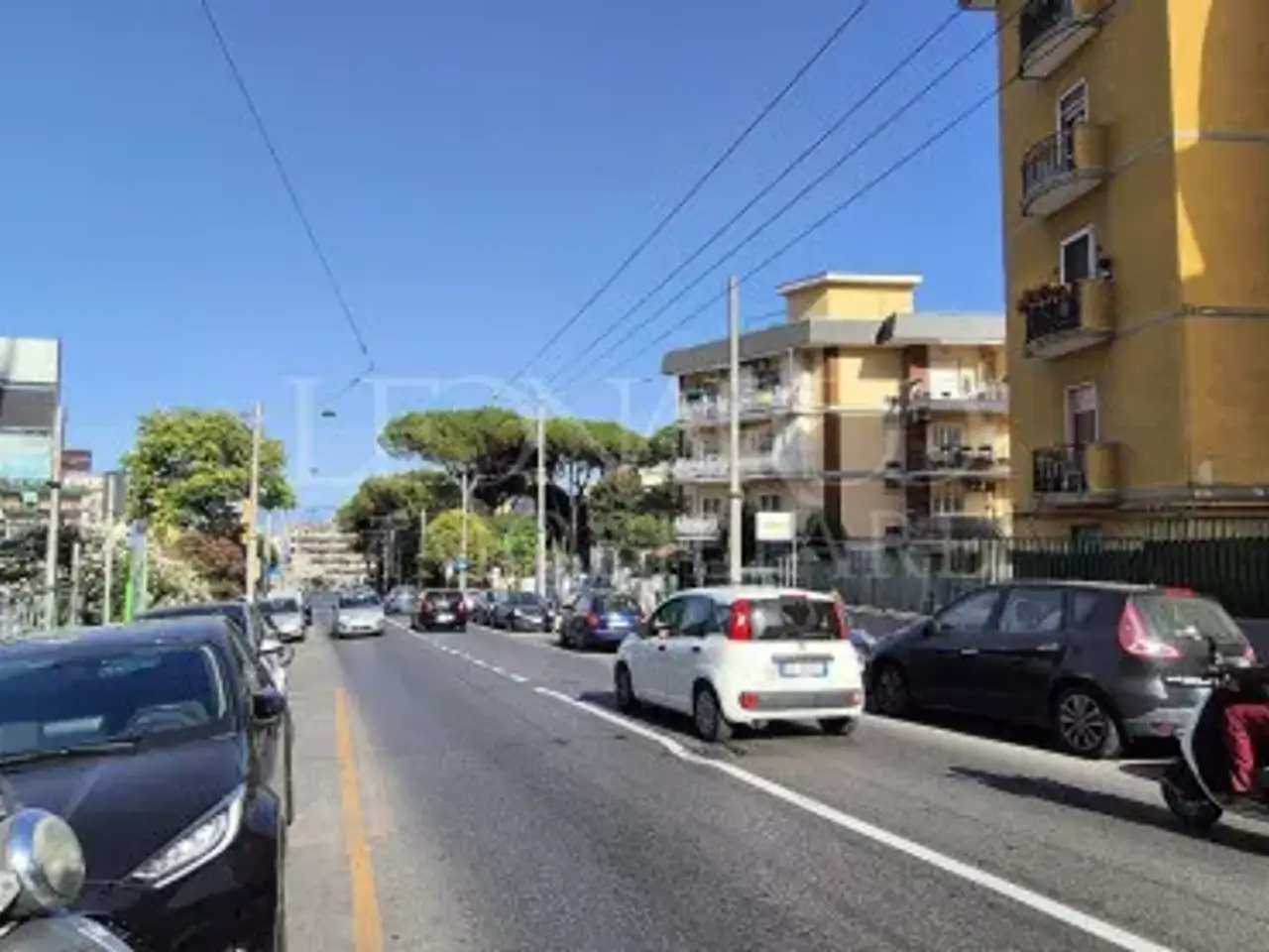 Negozio in Viale Colli Aminei, Napoli, {3} - Foto 2