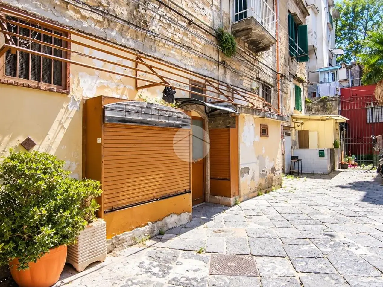 Laboratorio in Via Annella di Massimo 9, Napoli, {3} - Foto 2