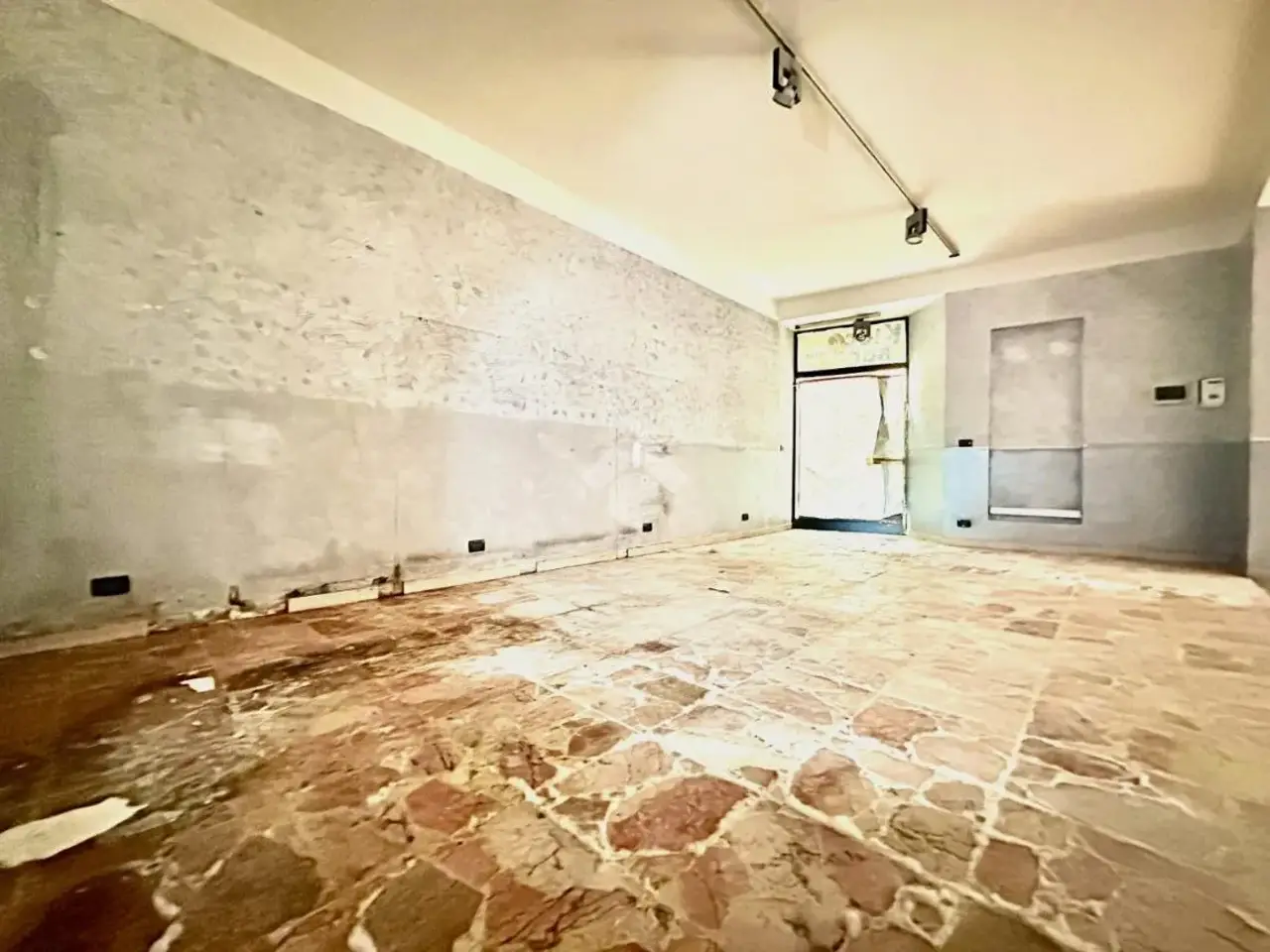 Negozio in Via Roma 62, Novi Ligure, {3} - Foto 2
