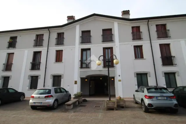 Bilocale in Via Pedroni Lisiade 11, Gonzaga - Foto 1