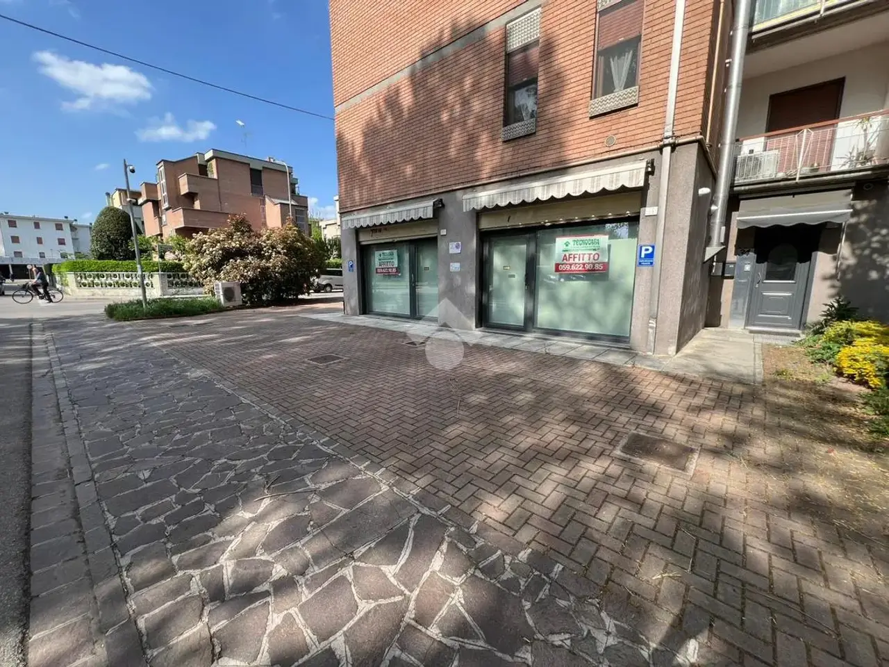 Negozio in Via Lanfranco 34, Carpi, {3} - Foto 1