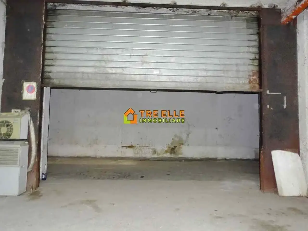 Parcheggio chiuso in Via Nazionale delle Puglie, San Vitaliano (Na), San Vitaliano, {3} - Foto 1