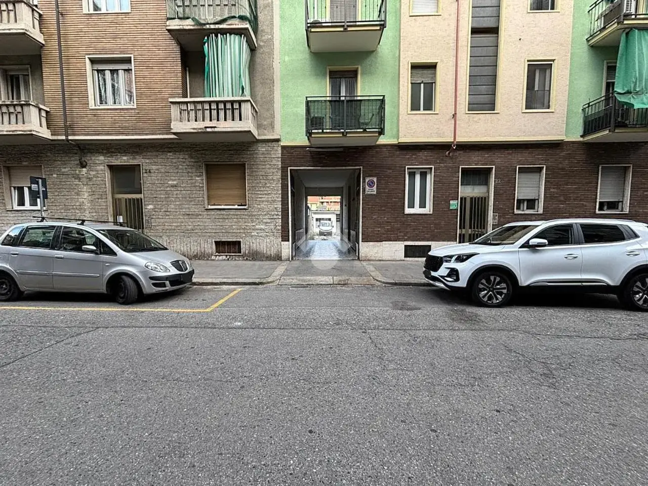 Laboratorio in Via Nigra 22, Torino, {3} - Foto 2