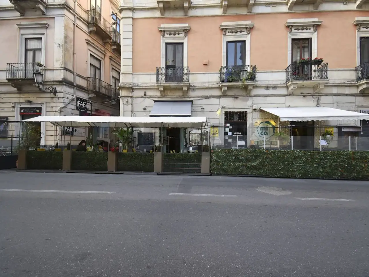 Esercizio commerciale in Via Umberto 47, Catania, {3} - Foto 2