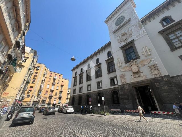 Warehouse in Via dei Tribunali 194, Napoli - Photo 1