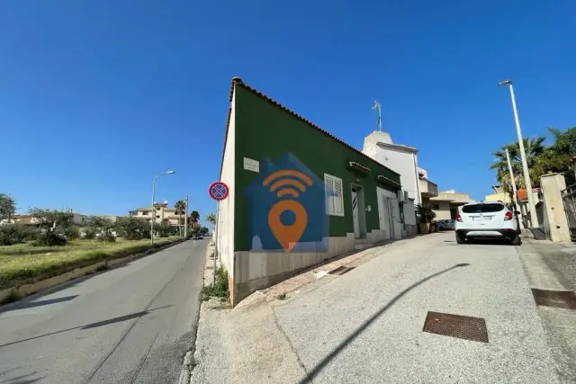 insertion image