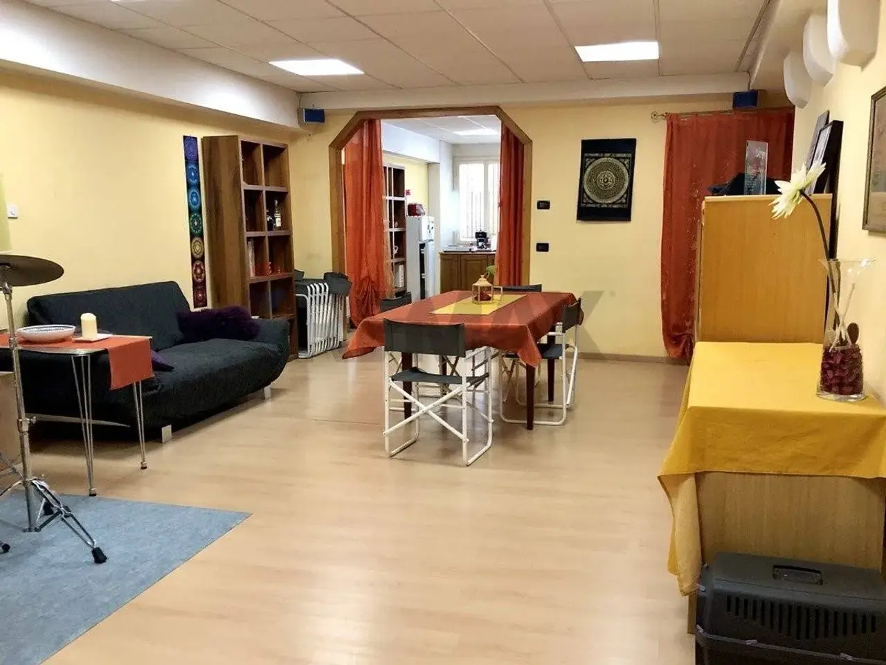 Negozio in Via Roma 79, Vittorio Veneto, {3} - Foto 2