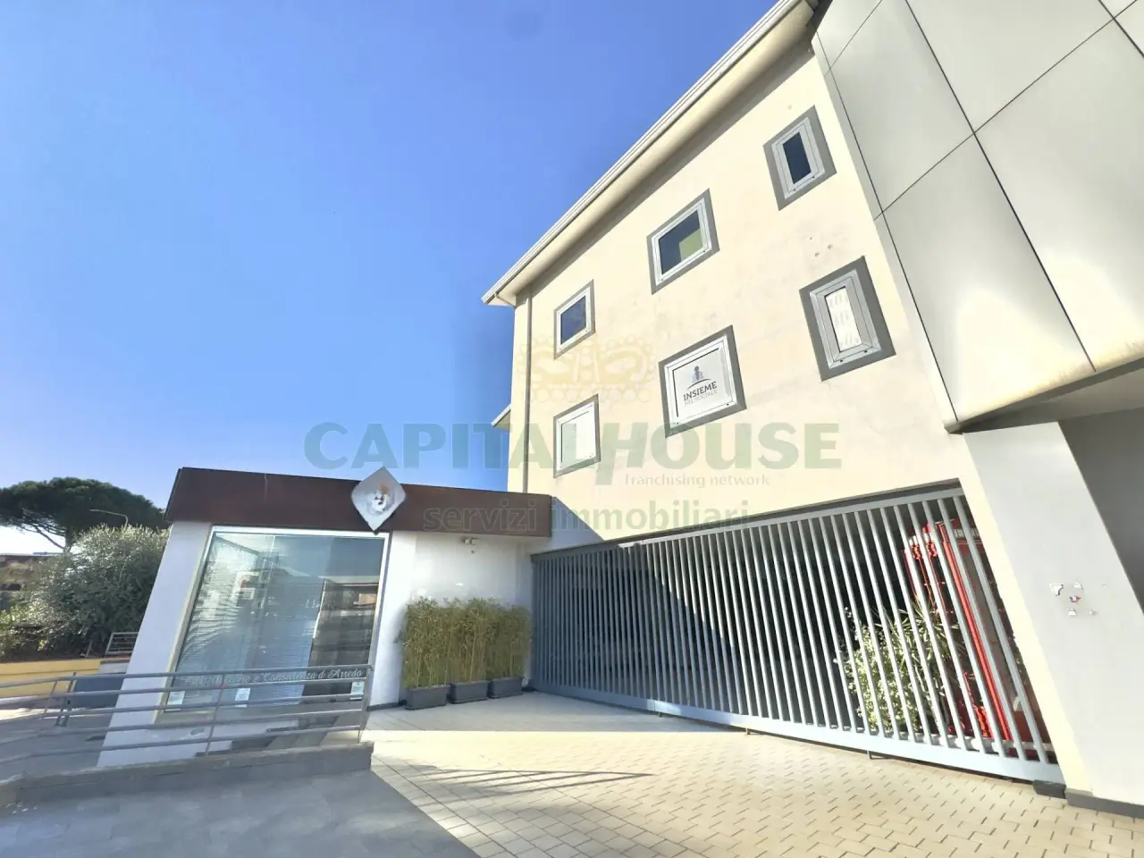 Esercizio commerciale in Corso Europa, Villaricca, {3} - Foto 2