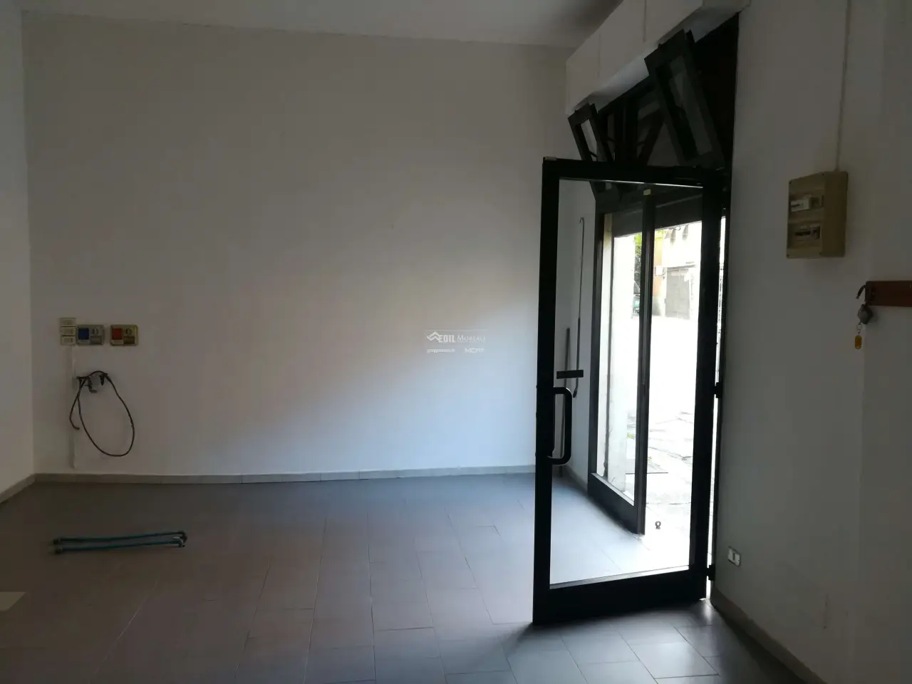 Negozio in , Modena, {3} - Foto 1