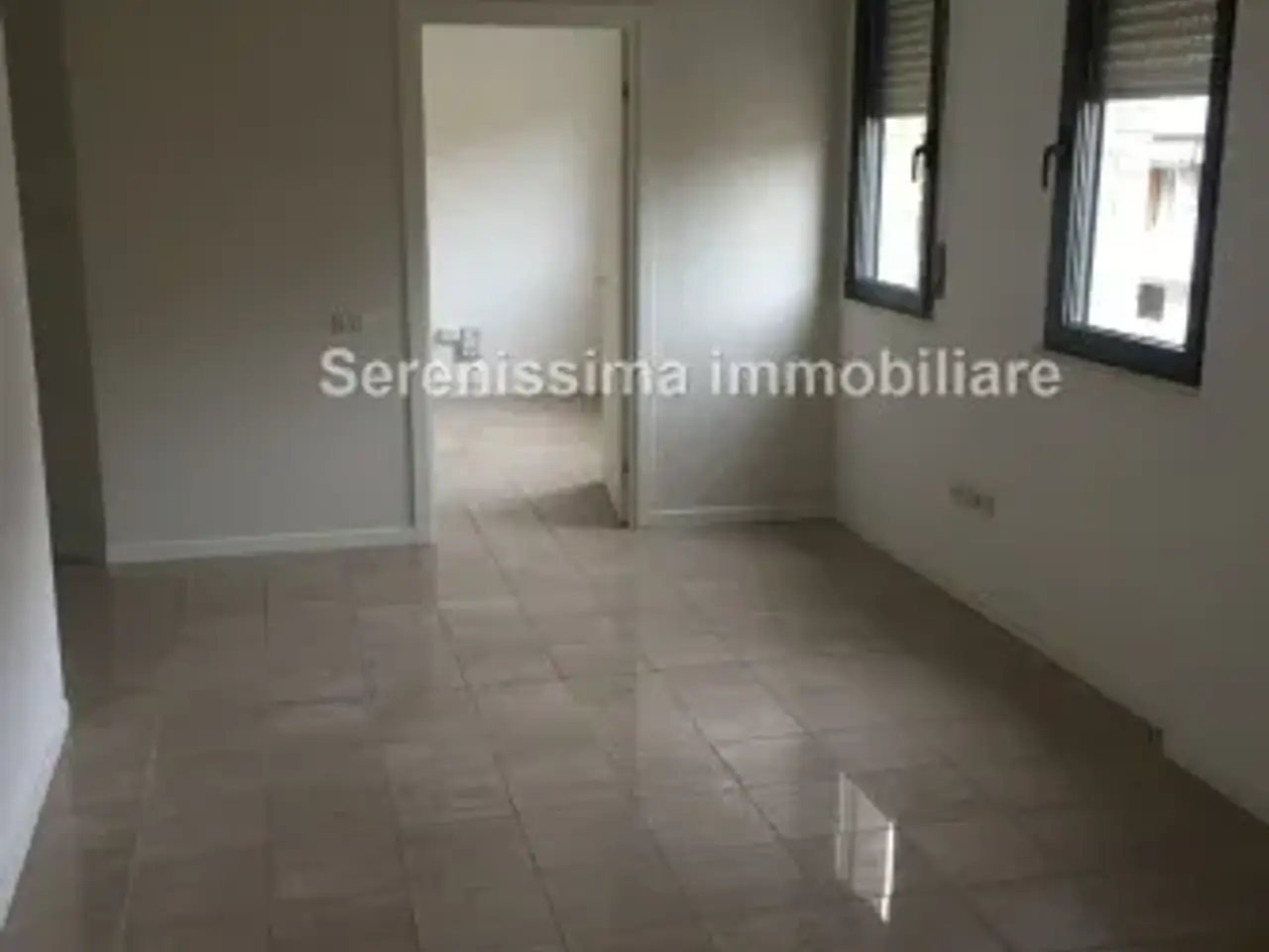 Ufficio in , Vallefoglia, {3} - Foto 2