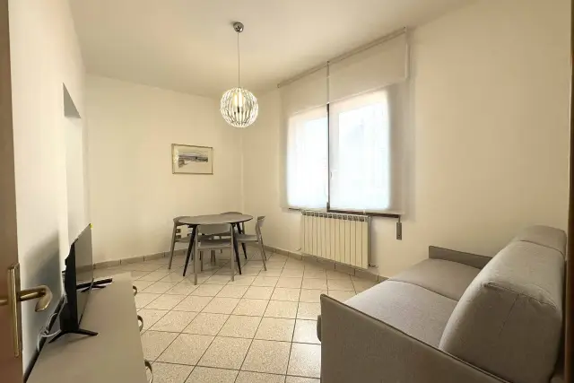 4-room flat in {3}, Piave 14 - Photo 1