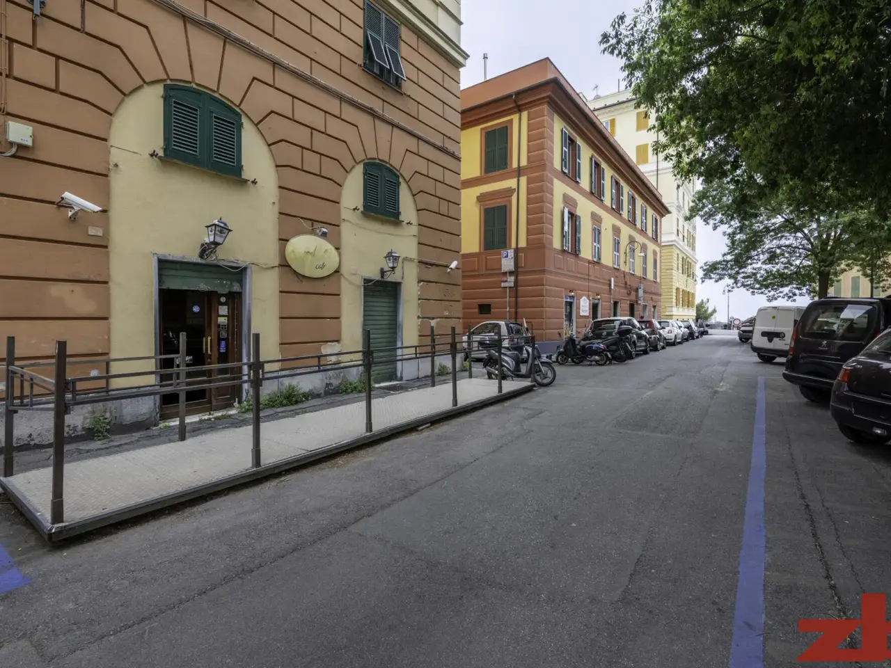 Negozio in Gaetano Colombo, Genova, {3} - Foto 1