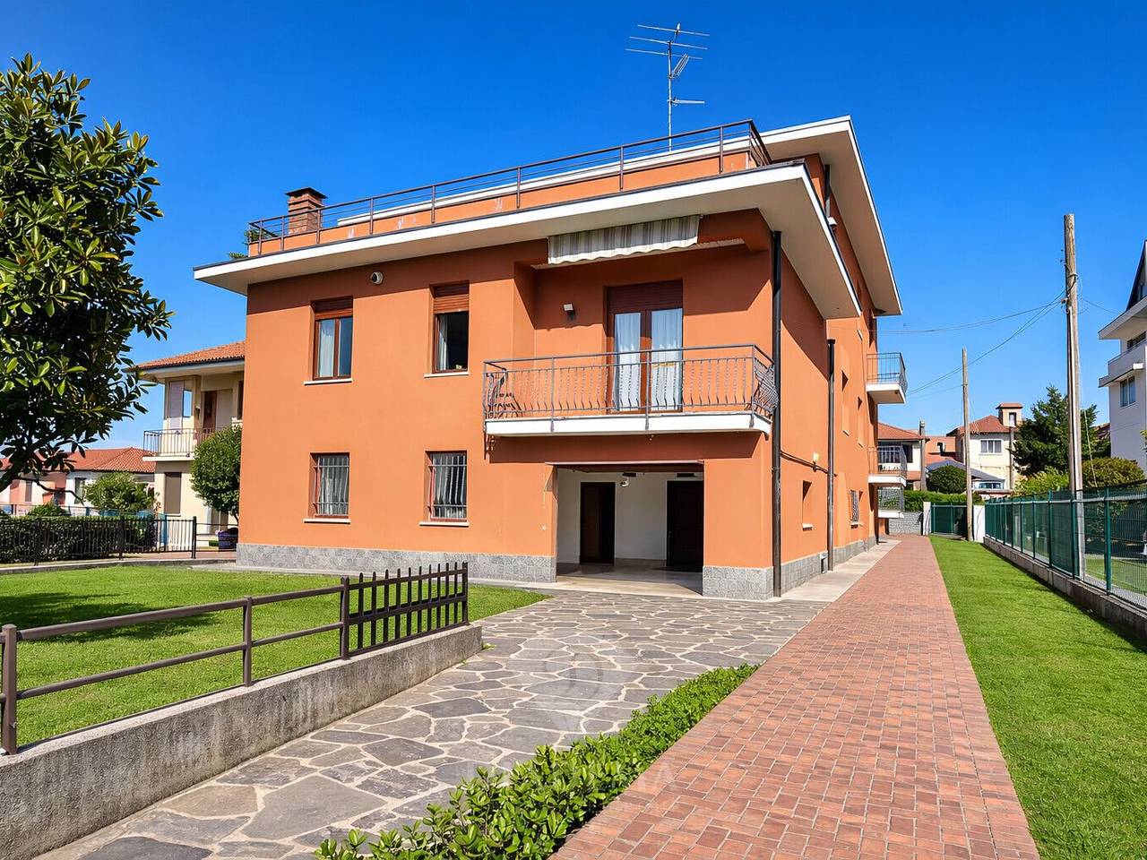 immagine annuncio 1 di 15