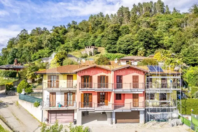 Terraced house, Montegrino Valtravaglia - Photo 1