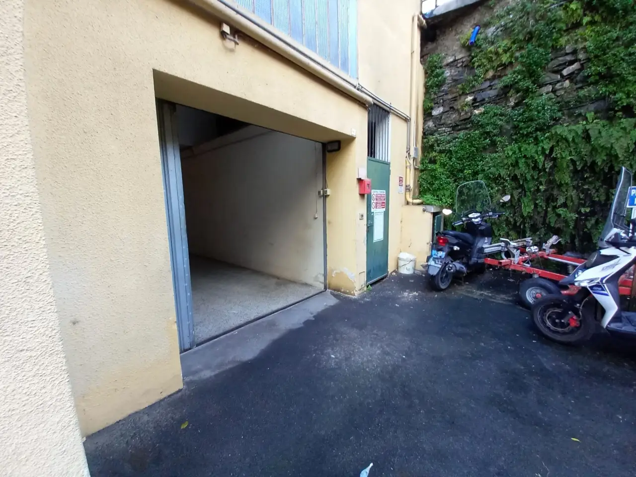 Parcheggio chiuso in , Rapallo, {3} - Foto 1