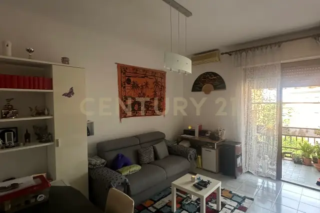 4-room flat in Via Giuseppe Parini 10, Grosseto - Photo 1