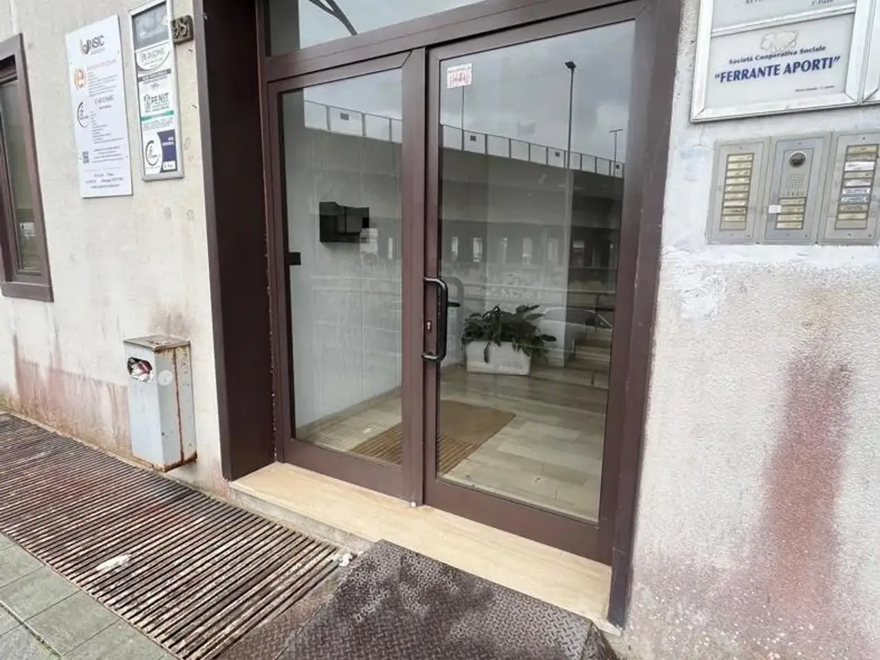 Ufficio in Via Torpisana 98, Brindisi, {3} - Foto 1