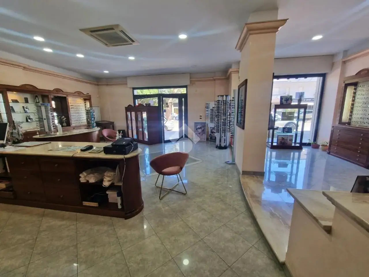 Negozio in Viale Europa 28, Alcamo, {3} - Foto 2