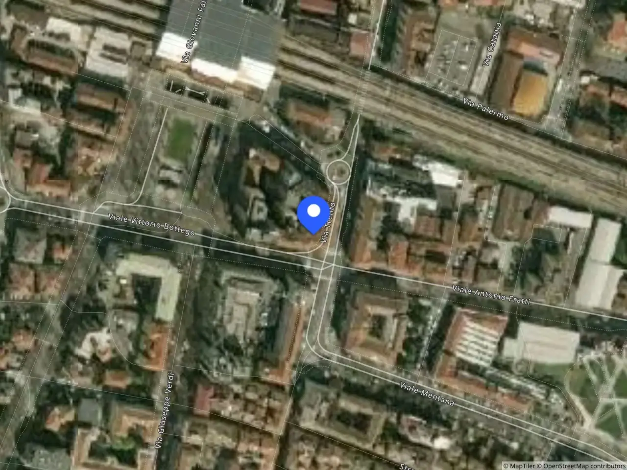 Negozio in Viale Vittorio Bottego, 1/d 1, Parma, {3} - Foto 2