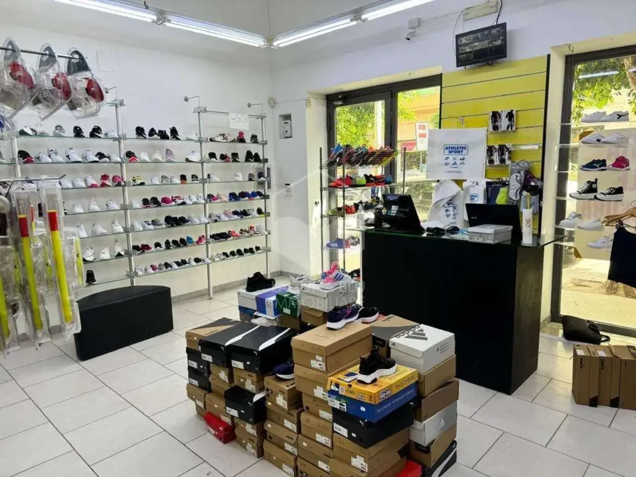 Negozio in Via Mazzini, Marsala, {3} - Foto 2