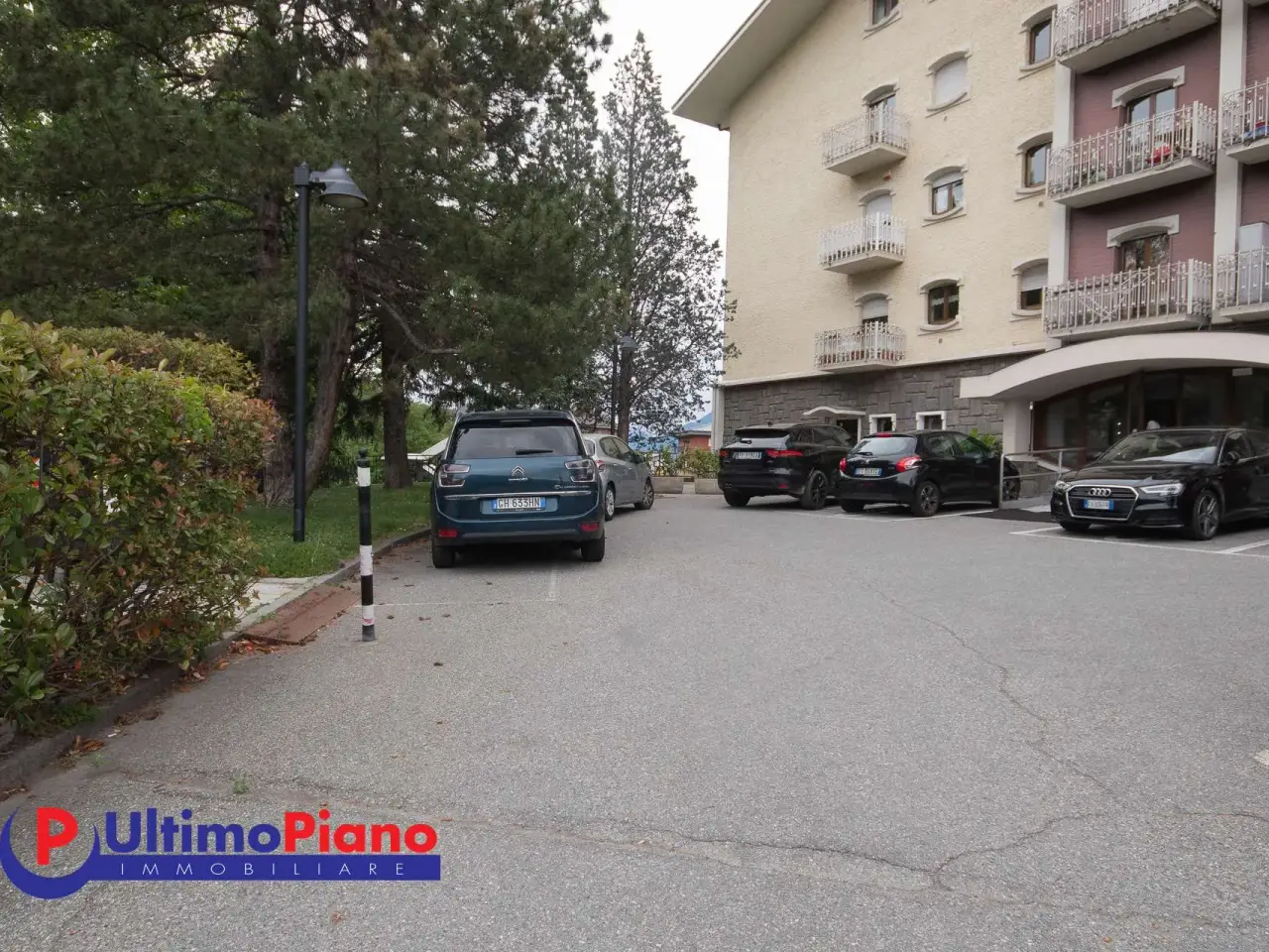 Ufficio in Via Duca degli Abruzzi  4, Aosta, {3} - Foto 2