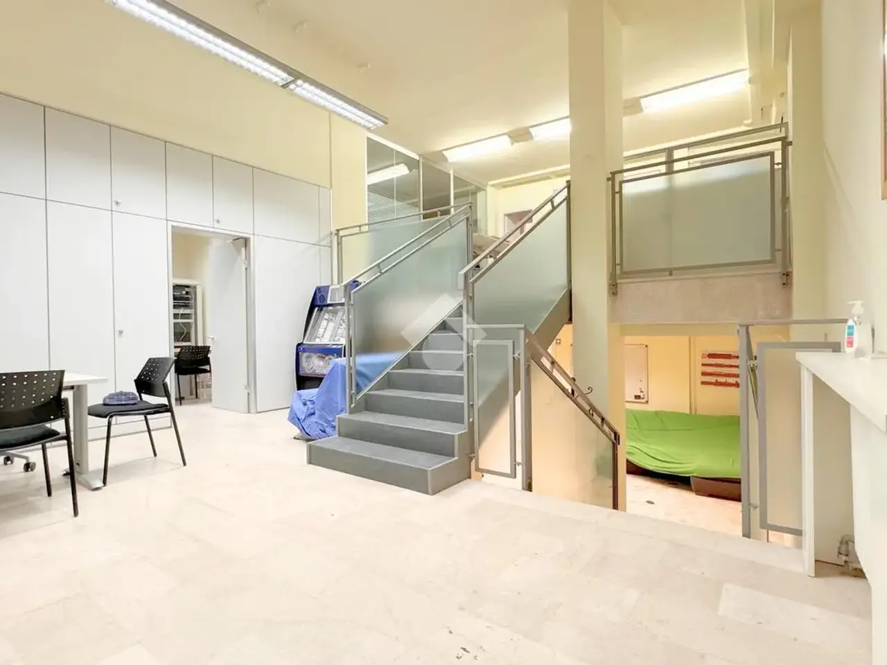 Palazzina commerciale in Via Rasponi 7, Ravenna, {3} - Foto 1