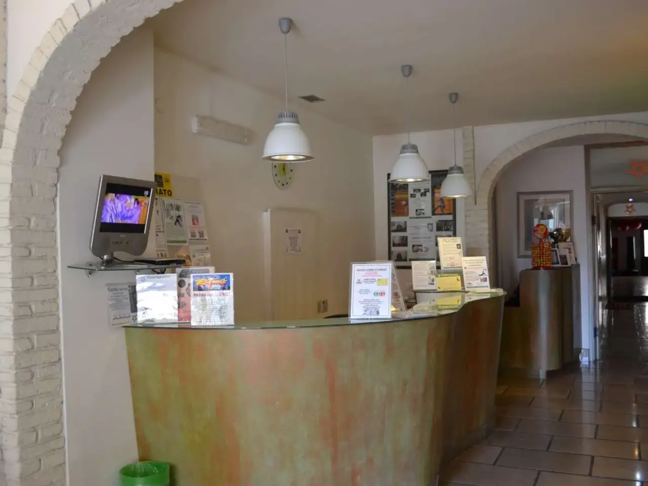 Negozio in , Cagliari, {3} - Foto 1