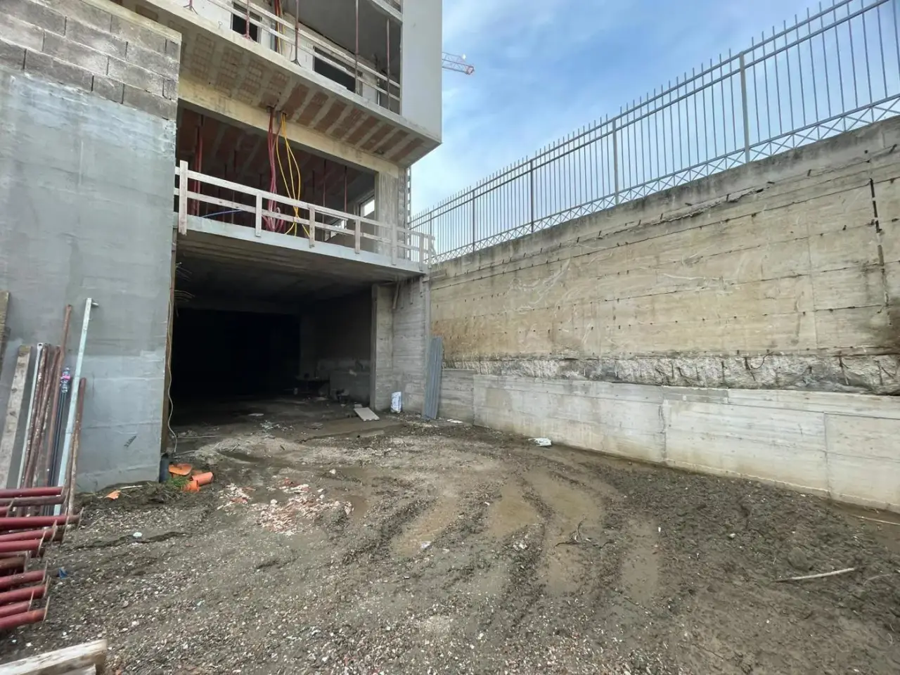 Palazzina commerciale in Via Campana Snc, Quarto, {3} - Foto 2