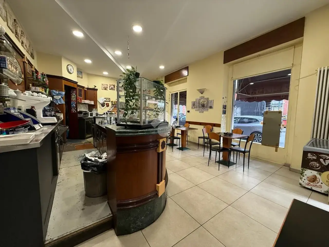 Negozio in Via Bardonecchia 33, Torino, {3} - Foto 2