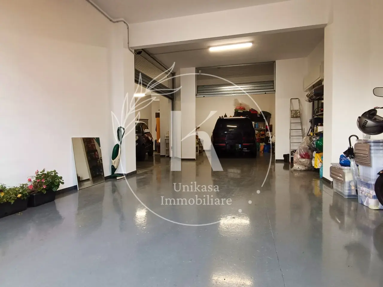 Parcheggio chiuso in Corso Viglienzoni 24, Savona, {3} - Foto 2