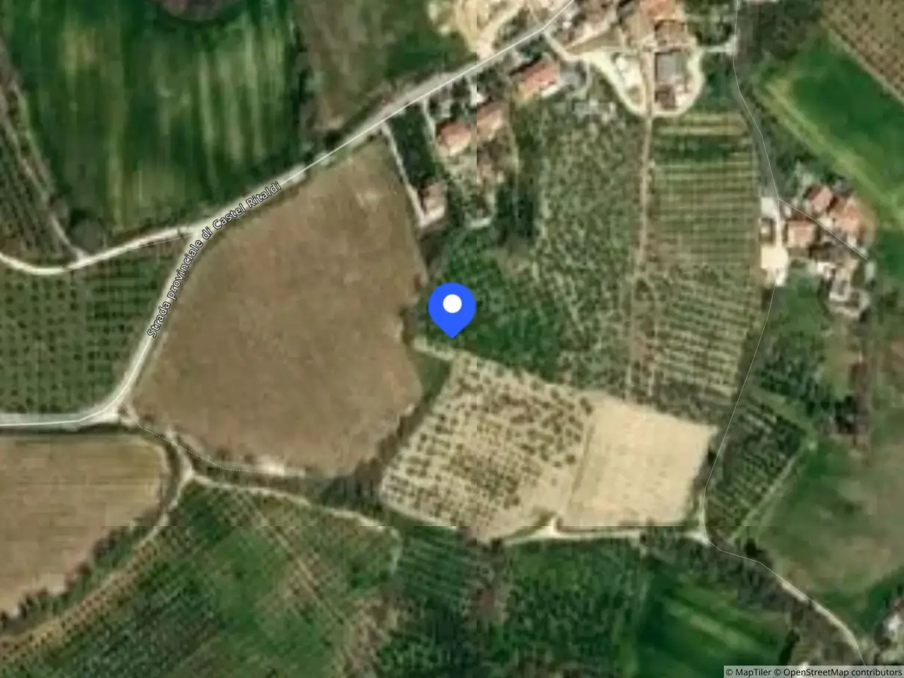 Fabbricato misto in Strada Com.Le per Castel Ritaldi 10b 10b, Castel Ritaldi, {3} - Foto 1