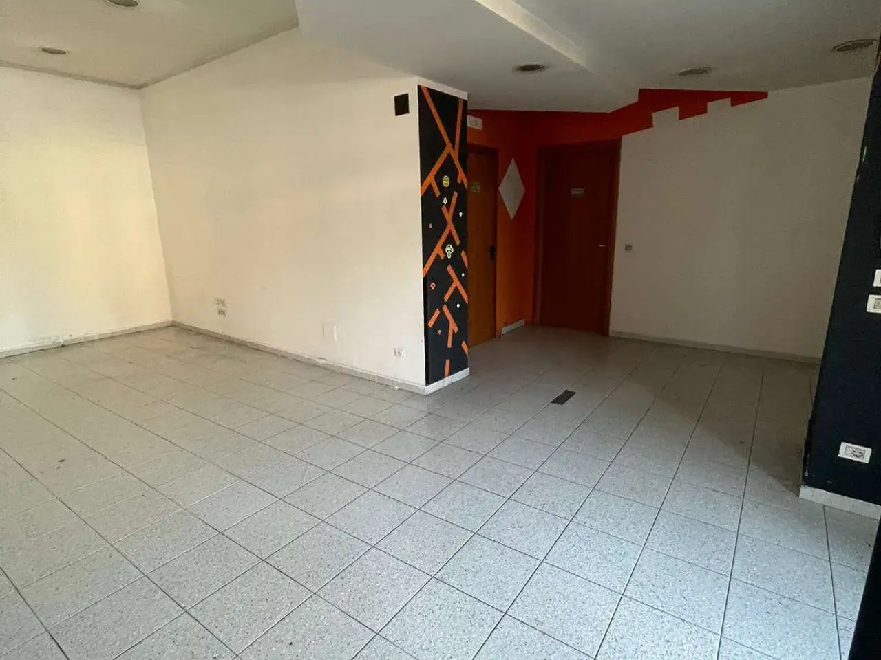 Negozio in , Frosinone, {3} - Foto 1