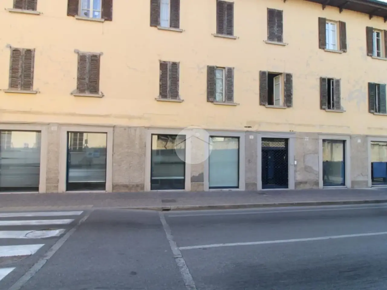 Negozio in Corso Bonomelli 40, Rovato, {3} - Foto 1