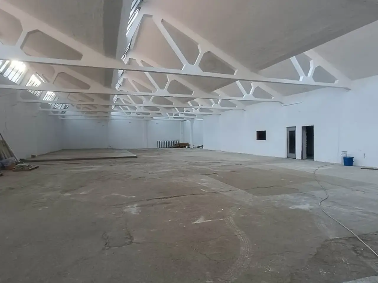Capannone in , Triuggio, {3} - Foto 1