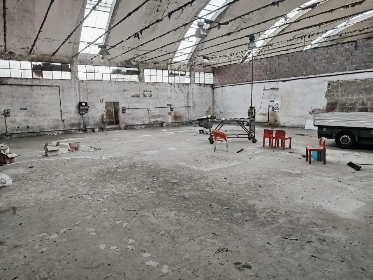 Capannone in , Livorno, {3} - Foto 1