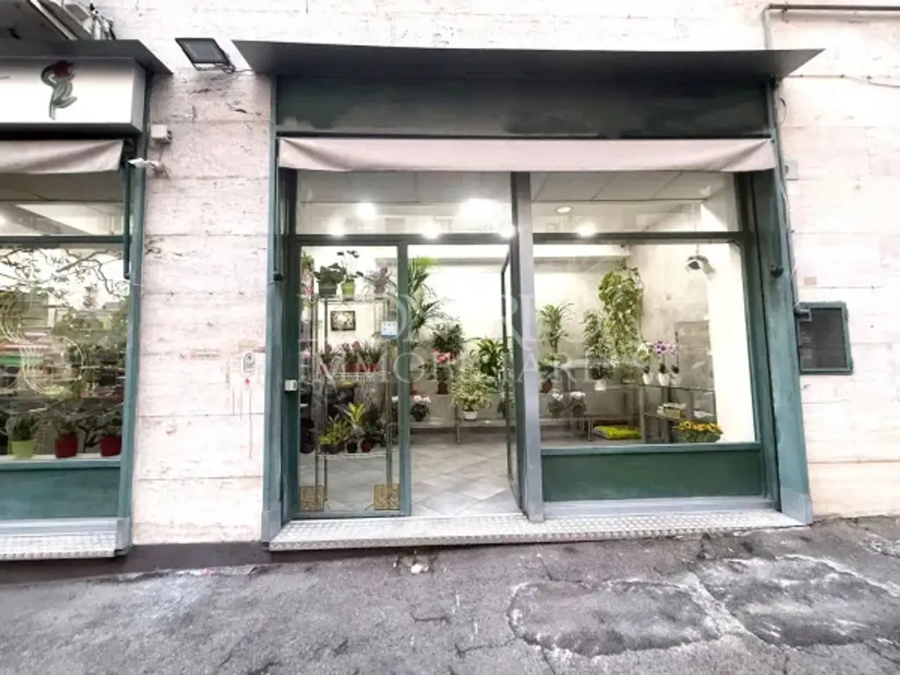 Negozio in Via Domenico De Dominicis, Napoli, {3} - Foto 1